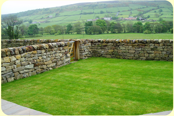 Stable Garden & View